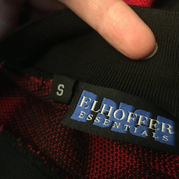 Essential Digital Heart knit Skirt Small - Picture 2 of 5